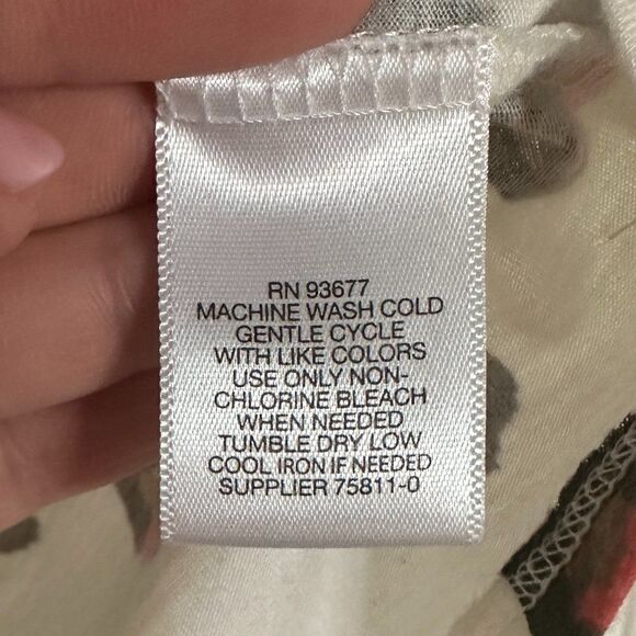 Liz Claiborne Blouse - Picture 3 of 4